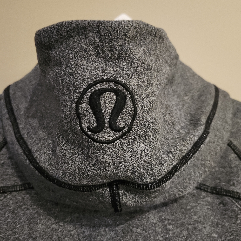 Lululemon Scuba Hoodie Size 6 Grey - Picture 3 of 8